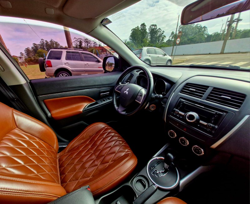 MITSUBISHI ASX 2.0 2013/2014 CRUZEIRO MULTIMARCAS CRUZEIRO DO SUL / Carros no Vale