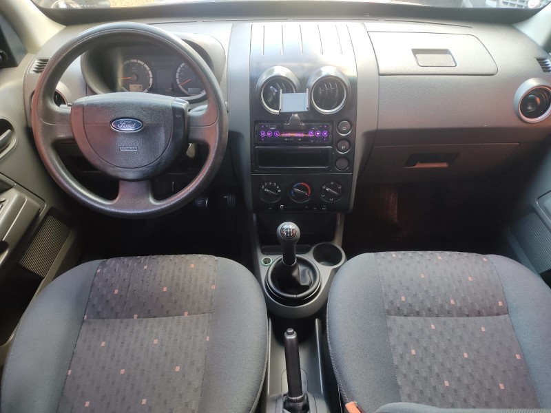 FORD ECOSPORT XLS 1.6 - 2004
