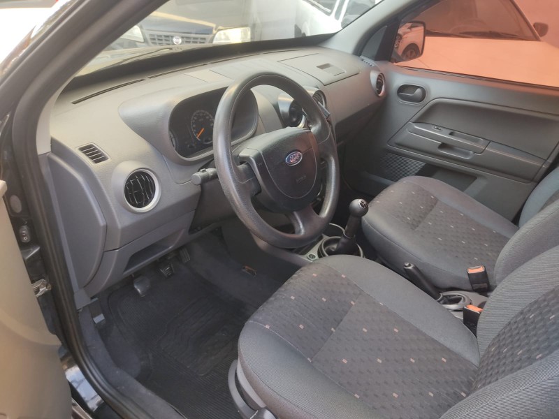FORD ECOSPORT XLS 1.6 - 2004
