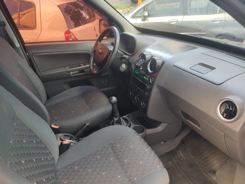 FORD ECOSPORT XLS 1.6 - 2004