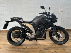 YAMAHA FAZER 250 /2022 RT 811 VEÍCULOS ARROIO DO MEIO / Carros no Vale