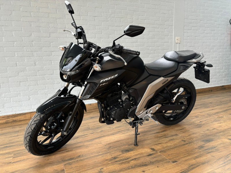 YAMAHA FAZER 250 - 2022