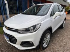 CHEVROLET TRACKER PREMIER 1.4 TURBO 2017/2018 MENEGHINI VEÍCULOS ARROIO DO MEIO / Carros no Vale