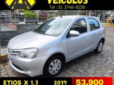 TOYOTA ETIOS 1.3 X 2016/2017 ALTERNATIVA VEÍCULOS LAJEADO / Carros no Vale