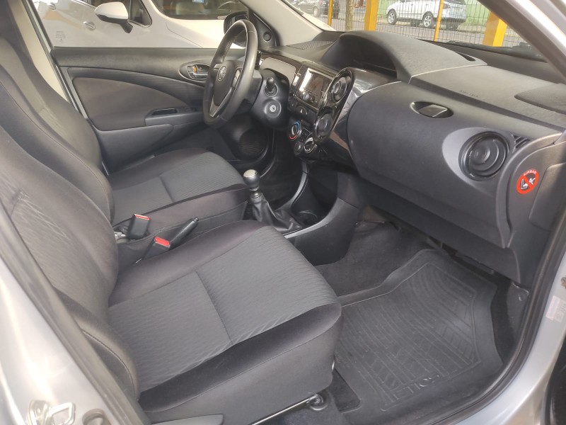 TOYOTA ETIOS 1.3 X - 2017
