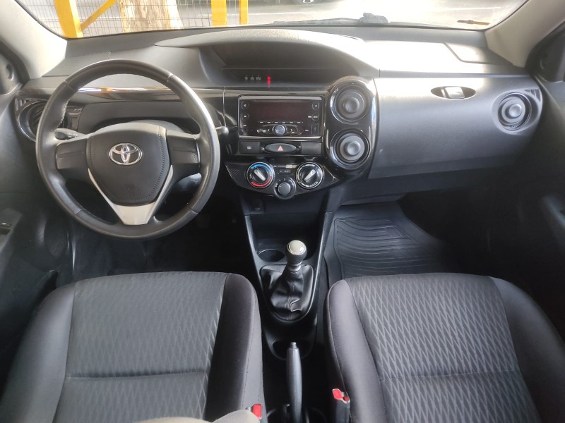 TOYOTA ETIOS 1.3 X - 2017