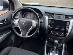 NISSAN FRONTIER 2.3 16V TURBO DIESEL ATTACK CD 4X4 AUTOMÁTICO 2020/2020 BOSCO AUTOMÓVEIS GUAPORÉ / Carros no Vale