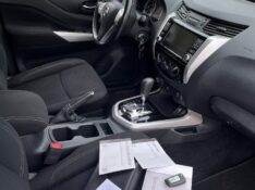 NISSAN FRONTIER 2.3 16V TURBO DIESEL ATTACK CD 4X4 AUTOMÁTICO 2020/2020 BOSCO AUTOMÓVEIS GUAPORÉ / Carros no Vale