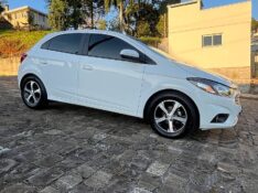 CHEVROLET ONIX 1.4 LTZ AUT. 2018/2018 BOSCO AUTOMÓVEIS GUAPORÉ / Carros no Vale