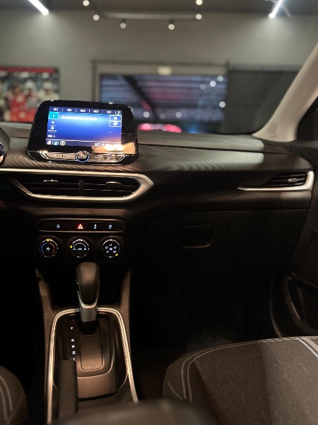 CHEVROLET TRACKER 1.0 TURBO FLEX LT AUTOMÁTICO 2020/2021 JM AUTOMÓVEIS VENÂNCIO AIRES / Carros no Vale