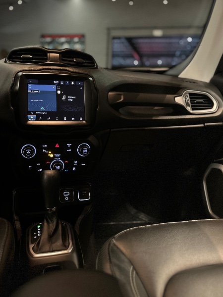 JEEP RENEGADE 1.8 16V LONGITUDE 2021/2021 JM AUTOMÓVEIS VENÂNCIO AIRES / Carros no Vale