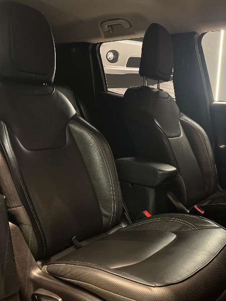 JEEP RENEGADE 1.8 16V LONGITUDE 2021/2021 JM AUTOMÓVEIS VENÂNCIO AIRES / Carros no Vale