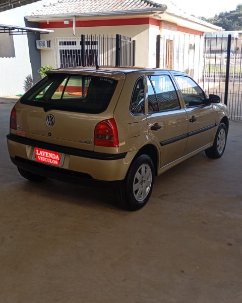 VOLKSWAGEN GOL 1.6 MI POWER TOTAL FLEX 8V 4P 2004/2005 LAVENDA VEÍCULOS ARROIO DO MEIO / Carros no Vale