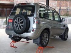 MITSUBISHI PAJERO TR4 2.0 2013/2014 LAVENDA VEÍCULOS ARROIO DO MEIO / Carros no Vale