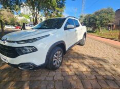 FIAT TORO 1.8 16V EVO FLEX FREEDOM OPEN EDITION AT6 2017/2017 FERNANDO AUTOMÓVEIS | REVENDA DE CARROS ARROIO DO MEIO ARROIO DO MEIO / Carros no Vale
