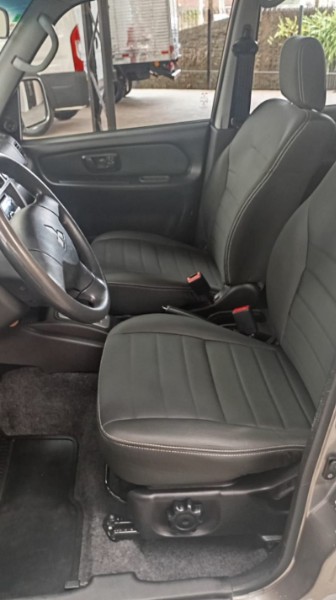 MITSUBISHI PAJERO TR4 2.0 2014/2015 LAVENDA VEÍCULOS ARROIO DO MEIO / Carros no Vale