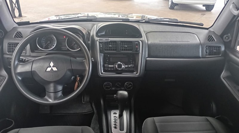MITSUBISHI PAJERO TR4 2.0 2014/2015 LAVENDA VEÍCULOS ARROIO DO MEIO / Carros no Vale