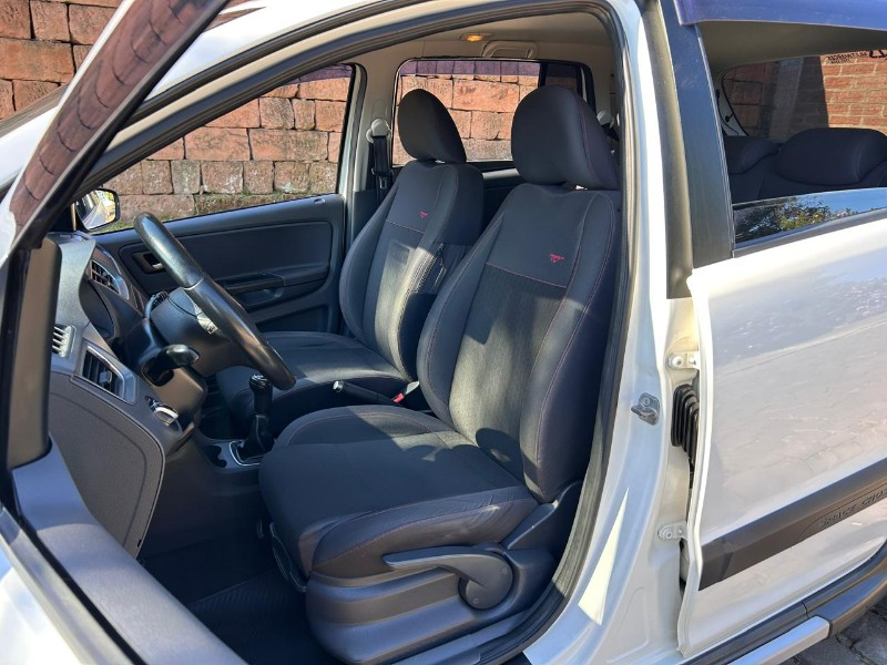 VOLKSWAGEN SPACECROSS 1.6 MI TOTAL 8V 2014/2014 LS MULTIMARCAS VENÂNCIO AIRES / Carros no Vale