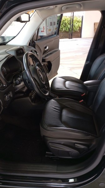 JEEP RENEGADE LIMITED 2.0 2018/2018 LAVENDA VEÍCULOS ARROIO DO MEIO / Carros no Vale