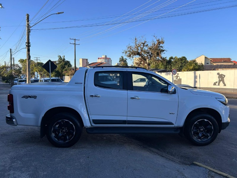 CHEVROLET S10 P-UP H.COUNTRY 2.8 4X4 CD DIES.AUT. 2022/2022 LS MULTIMARCAS VENÂNCIO AIRES / Carros no Vale