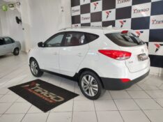 HYUNDAI IX35 2.0 GLS 2016/2016 TIAGO AUTOMÓVEIS VENÂNCIO AIRES / Carros no Vale