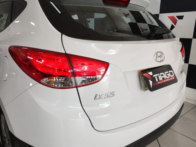 HYUNDAI IX35 2.0 GLS 2016/2016 TIAGO AUTOMÓVEIS VENÂNCIO AIRES / Carros no Vale
