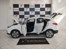 HYUNDAI IX35 2.0 GLS 2016/2016 TIAGO AUTOMÓVEIS VENÂNCIO AIRES / Carros no Vale