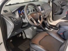 HYUNDAI IX35 2.0 GLS 2016/2016 TIAGO AUTOMÓVEIS VENÂNCIO AIRES / Carros no Vale