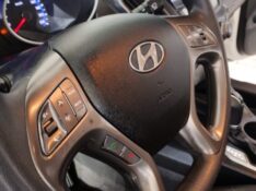 HYUNDAI IX35 2.0 GLS 2016/2016 TIAGO AUTOMÓVEIS VENÂNCIO AIRES / Carros no Vale
