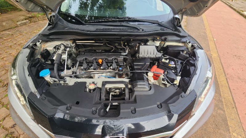 HONDA HR-V 1.8 16V TOURING 2018/2018 FERNANDO AUTOMÓVEIS | REVENDA DE CARROS ARROIO DO MEIO ARROIO DO MEIO / Carros no Vale