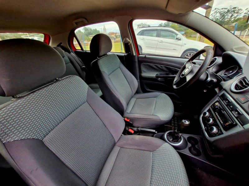 VOLKSWAGEN GOL 1.0 MI TRENDLINE 8V FLEX 4P MANUAL 2011/2012 CRUZEIRO MULTIMARCAS CRUZEIRO DO SUL / Carros no Vale
