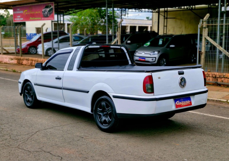 VOLKSWAGEN SAVEIRO 1.8MI 2001/2001 CRUZEIRO MULTIMARCAS CRUZEIRO DO SUL / Carros no Vale