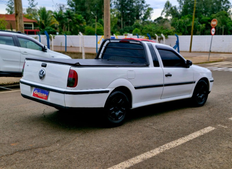 VOLKSWAGEN SAVEIRO 1.8MI 2001/2001 CRUZEIRO MULTIMARCAS CRUZEIRO DO SUL / Carros no Vale