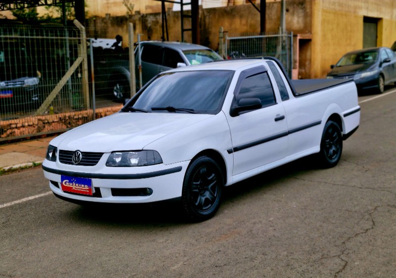 VOLKSWAGEN SAVEIRO 1.8MI 2001/2001 CRUZEIRO MULTIMARCAS CRUZEIRO DO SUL / Carros no Vale