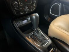 JEEP COMPASS 2.0 SPORT 4X2 16V 2020/2021 DUARTE VEÍCULOS PORTO ALEGRE / Carros no Vale