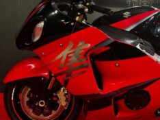 SUZUKI MOTOS GSX 1300 R HAYABUSA /2006 EXCLUSIVO VEÍCULOS SANTA CRUZ DO SUL / Carros no Vale