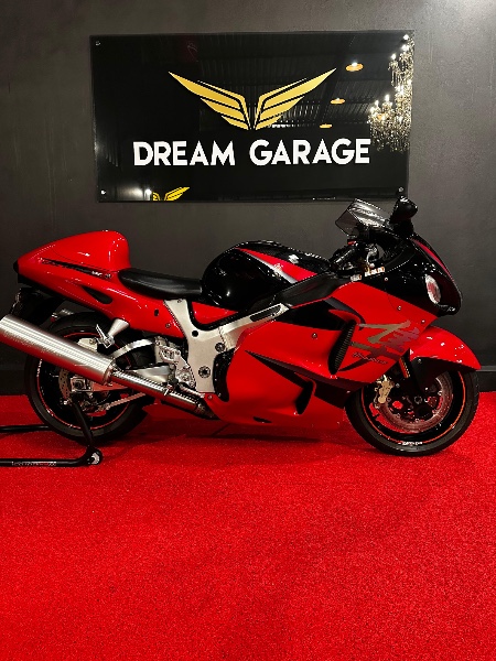 SUZUKI MOTOS GSX 1300 R HAYABUSA /2006 EXCLUSIVO VEÍCULOS SANTA CRUZ DO SUL / Carros no Vale