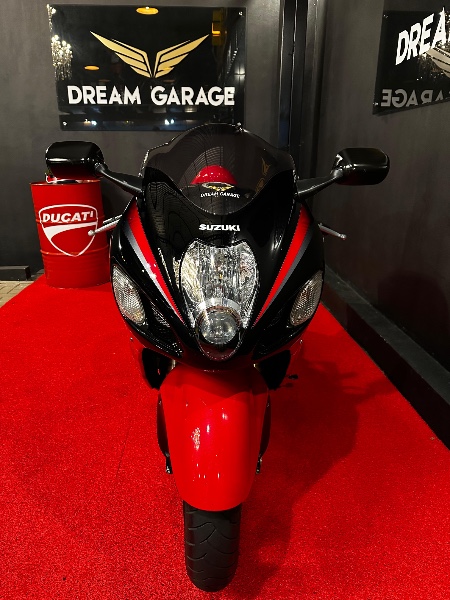 SUZUKI MOTOS GSX 1300 R HAYABUSA /2006 EXCLUSIVO VEÍCULOS SANTA CRUZ DO SUL / Carros no Vale