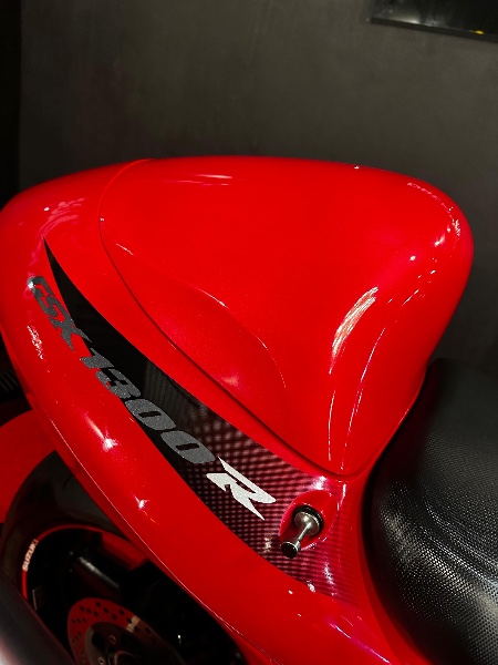 SUZUKI MOTOS GSX 1300 R HAYABUSA /2006 EXCLUSIVO VEÍCULOS SANTA CRUZ DO SUL / Carros no Vale