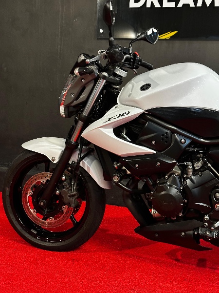 YAMAHA XJ6 N /2012 EXCLUSIVO VEÍCULOS SANTA CRUZ DO SUL / Carros no Vale
