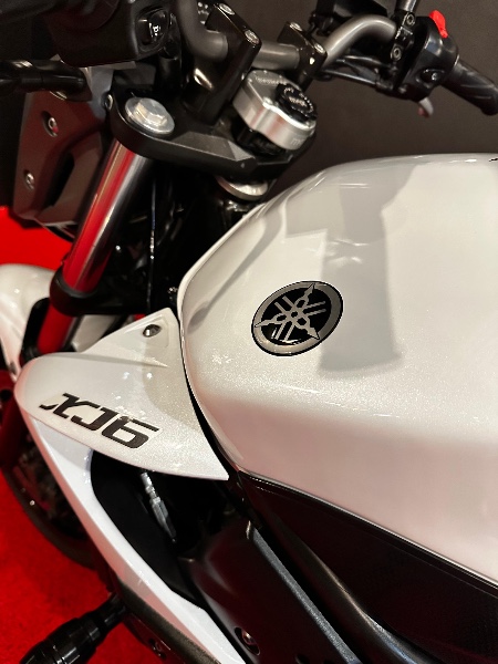 YAMAHA XJ6 N /2012 EXCLUSIVO VEÍCULOS SANTA CRUZ DO SUL / Carros no Vale