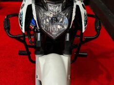 YAMAHA FAZER 250IE LIMITED EDITION /2016 EXCLUSIVO VEÍCULOS SANTA CRUZ DO SUL / Carros no Vale