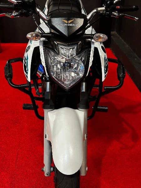 YAMAHA FAZER 250IE LIMITED EDITION /2016 EXCLUSIVO VEÍCULOS SANTA CRUZ DO SUL / Carros no Vale