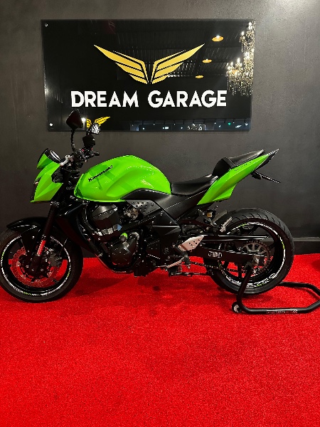 KAWASAKI Z 750 /2011 EXCLUSIVO VEÍCULOS SANTA CRUZ DO SUL / Carros no Vale