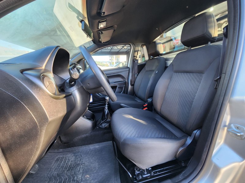 FIAT STRADA ENDURANCE 1.4 2023/2023 TS VEÍCULOS ANTA GORDA / Carros no Vale