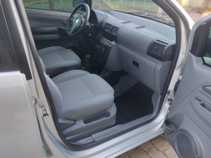 VOLKSWAGEN SPACEFOX 1.6 - 2009
