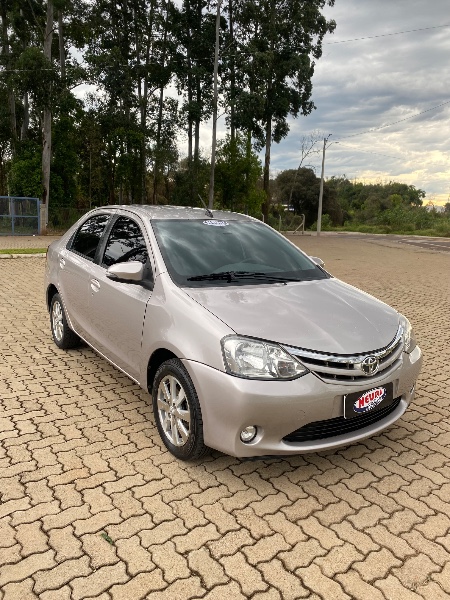 TOYOTA ETIOS 1.5 XLS 2017 - 2017