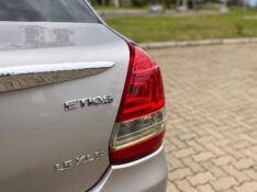 TOYOTA ETIOS 1.5 XLS 2017 2016/2017 NEURI VEÍCULOS LAJEADO / Carros no Vale