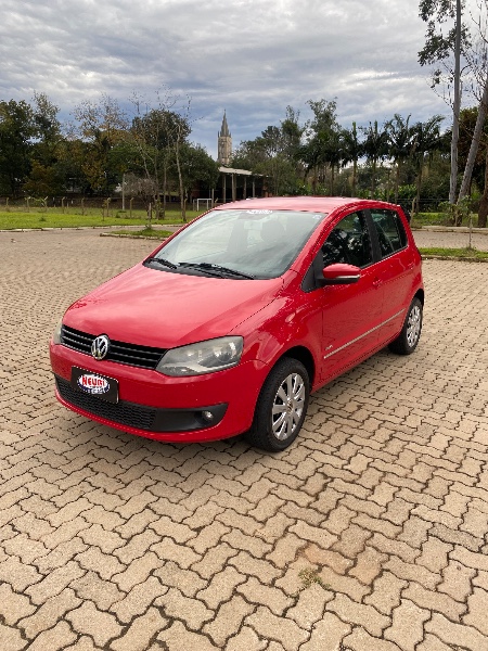 VOLKSWAGEN FOX 1.6 MI I-MOTION 8V 2011 /2011 NEURI VEÍCULOS LAJEADO / Carros no Vale
