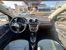 VOLKSWAGEN GOL 1.6 MI 8V TOTAL FLEX 2011/2012 AR MULTIMARCAS VENÂNCIO AIRES / Carros no Vale